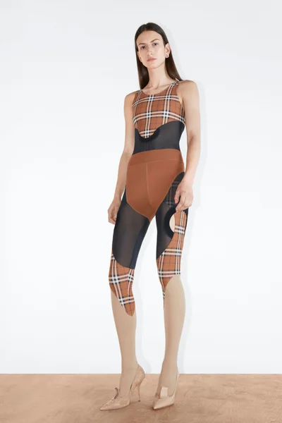 Look 19